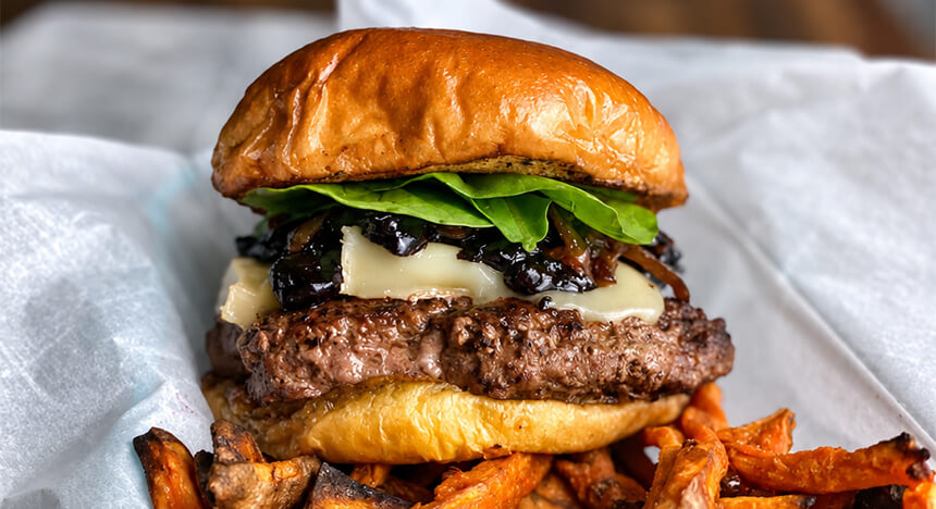 brie and blueberry BUBBA burger